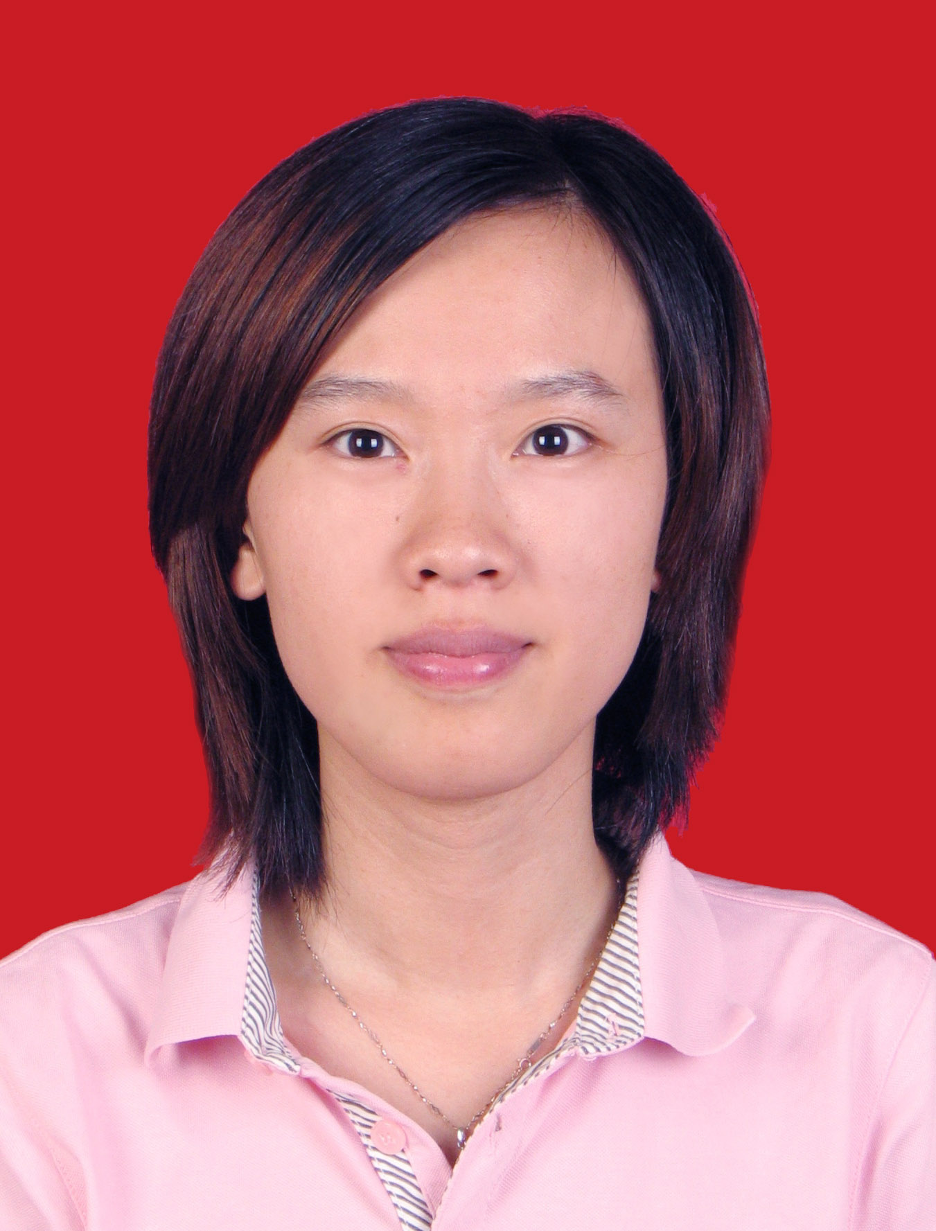 薛瑞玉，職務：鎮(zhèn)委委員.jpg