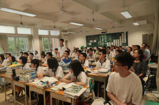 聚焦“雙新”理念，推動(dòng)校本教研4.jpg